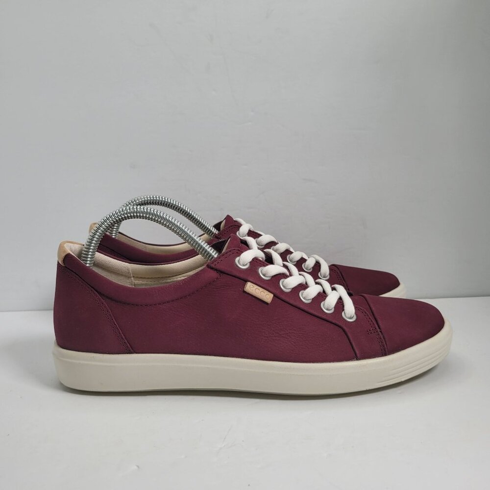 Ecco Soft 7 Women's Lace-Up Burgundy Sneakers US Size 9-9.5